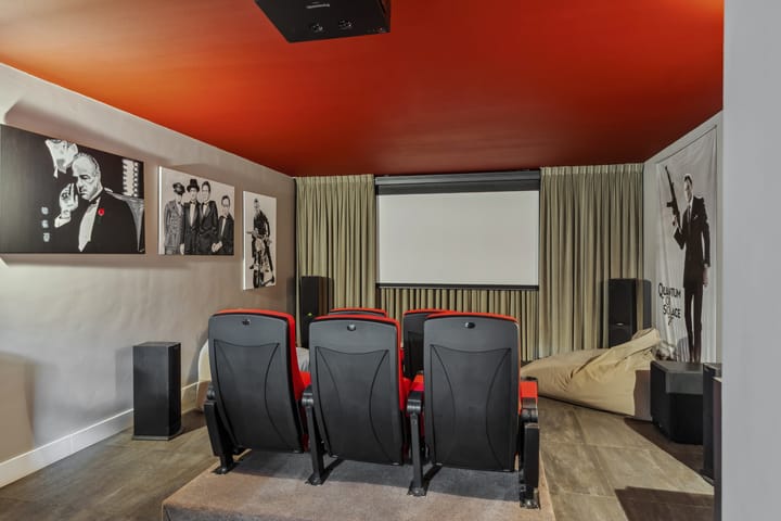 Photo 44 of IJsvogelstraat 9