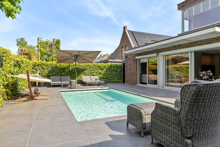 Photo 49 of IJsvogelstraat 9