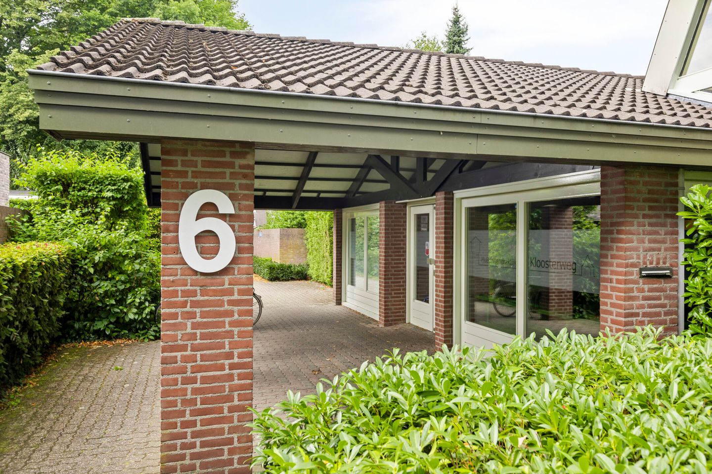 Bekijk foto 3 van Kloosterweg 6