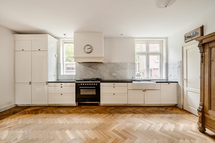 Foto 11 van Oosterhoutlaan 5