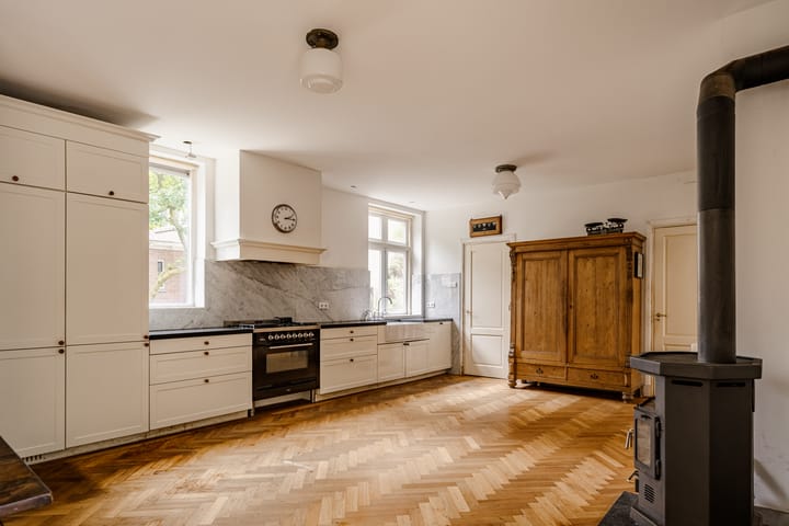 Foto 12 van Oosterhoutlaan 5