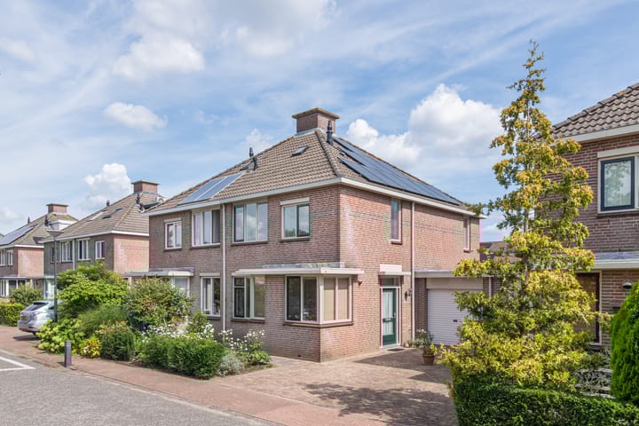 Foto 3 van Peter van Velpenlaan 23