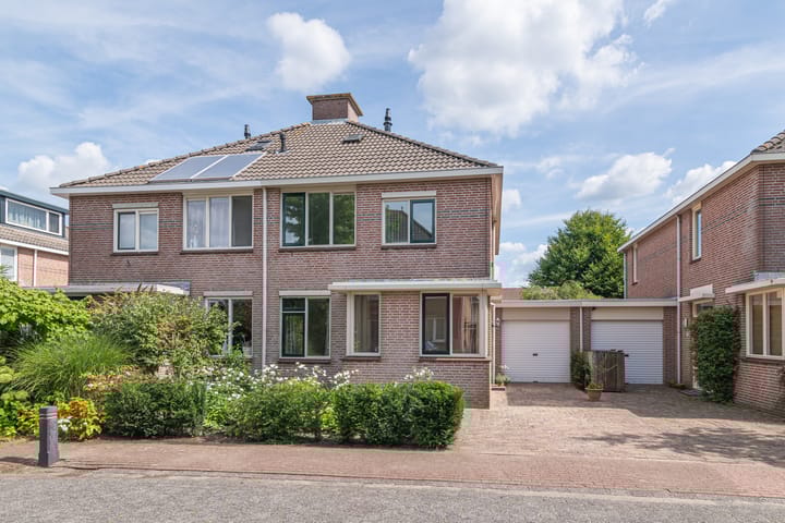 Foto 5 van Peter van Velpenlaan 23