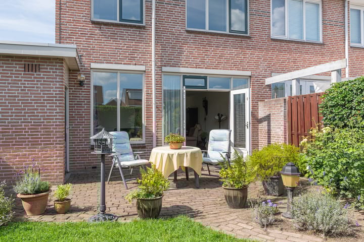 Foto 31 van Peter van Velpenlaan 23