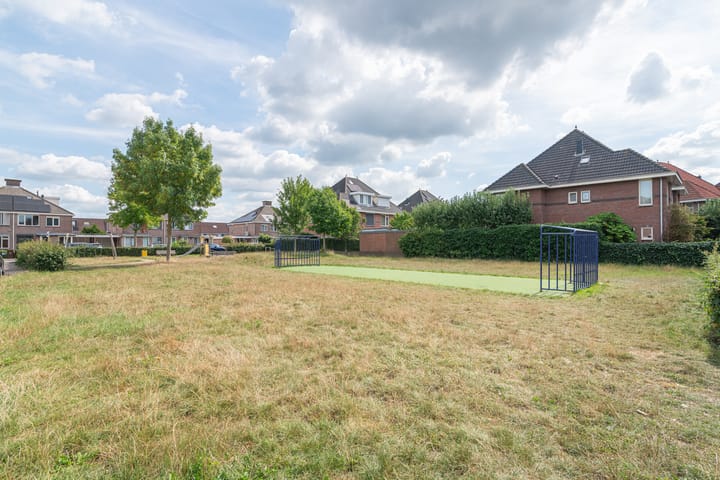 Foto 36 van Peter van Velpenlaan 23