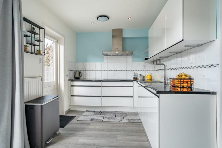 Photo 4 of Johan de Wittlaan 30