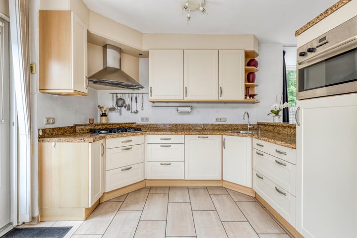 Foto 11 van Pisanostraat 73