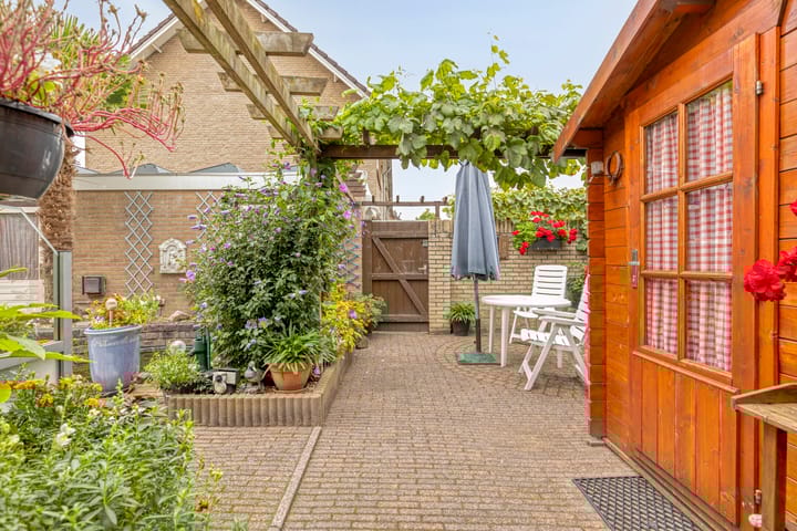 Foto 27 van Pisanostraat 73