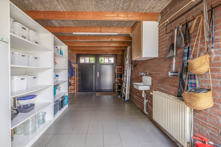 Foto 11 van Weegbree 13