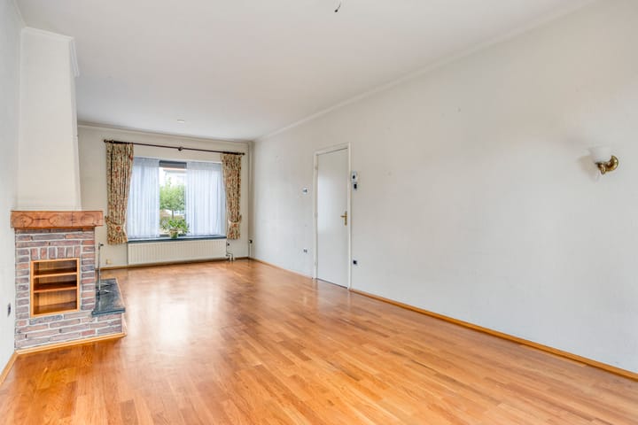 Foto 8 van Pasweg 74