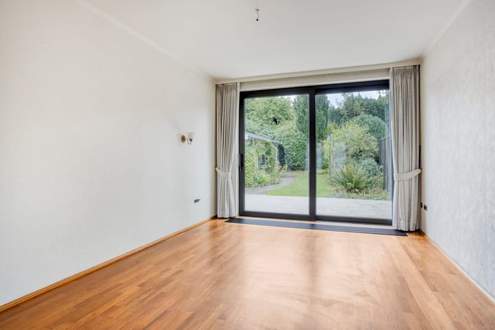 Foto 9 van Pasweg 74