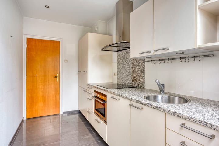 Foto 11 van Pasweg 74