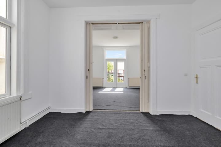 Foto 16 van Haarlemmerstraat 74