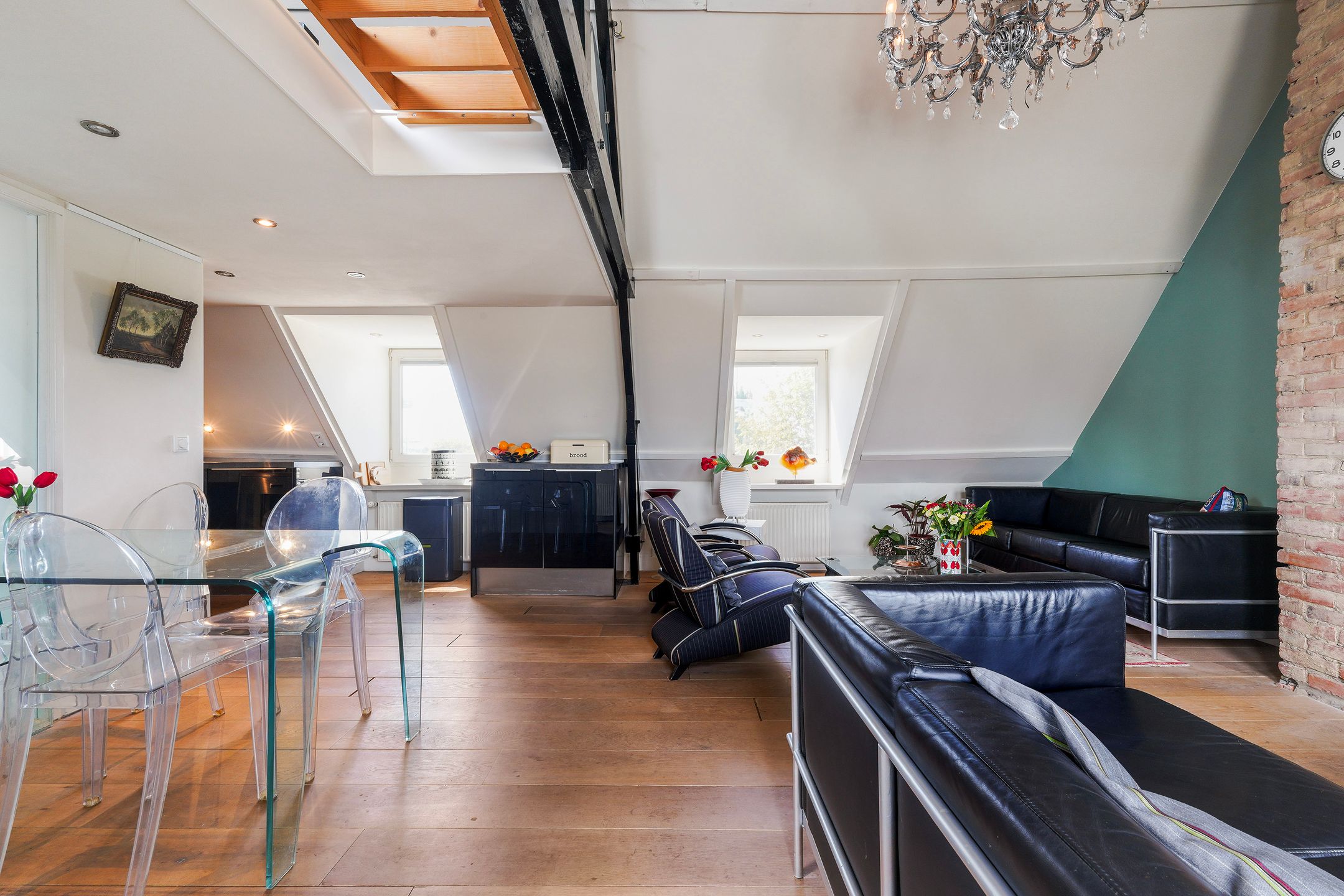 Foto 27 van Stationsplein 4