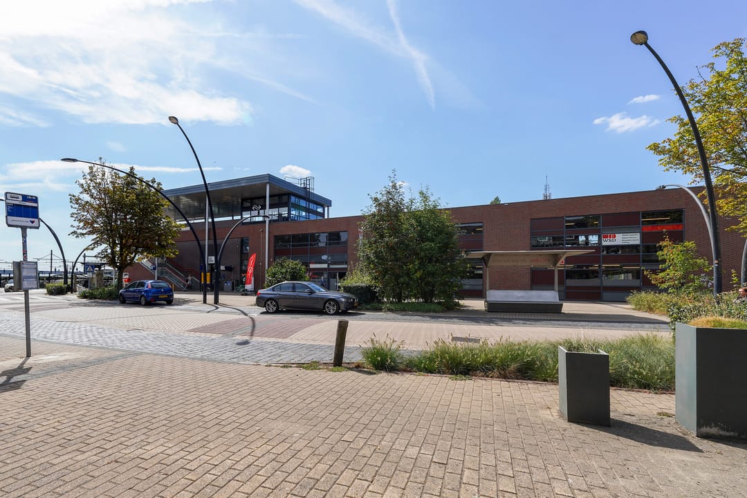 Foto 38 van Stationsplein 4