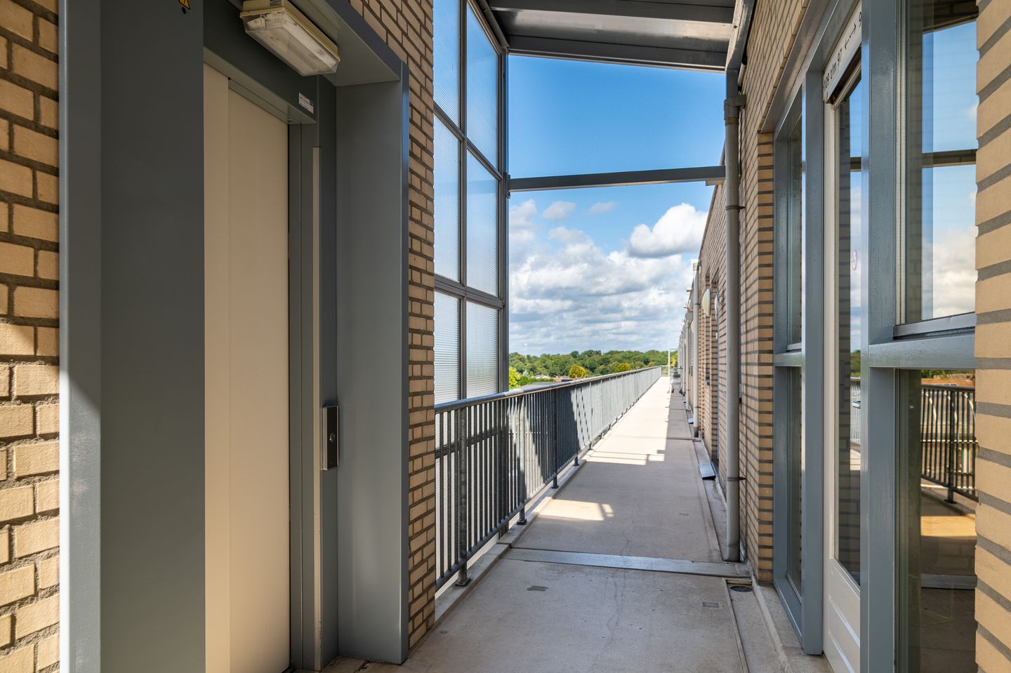 Photo 4 of Dorpstraat 97