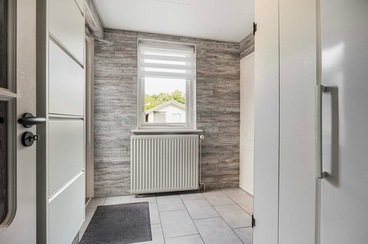 Foto 16 van Varenmos 4