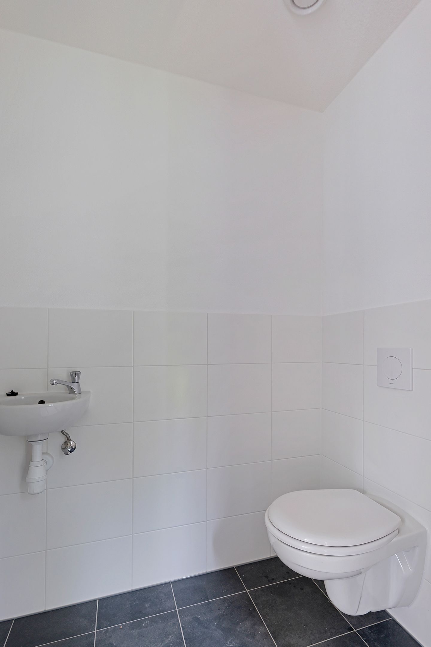 Photo 9 of Weemweg 4