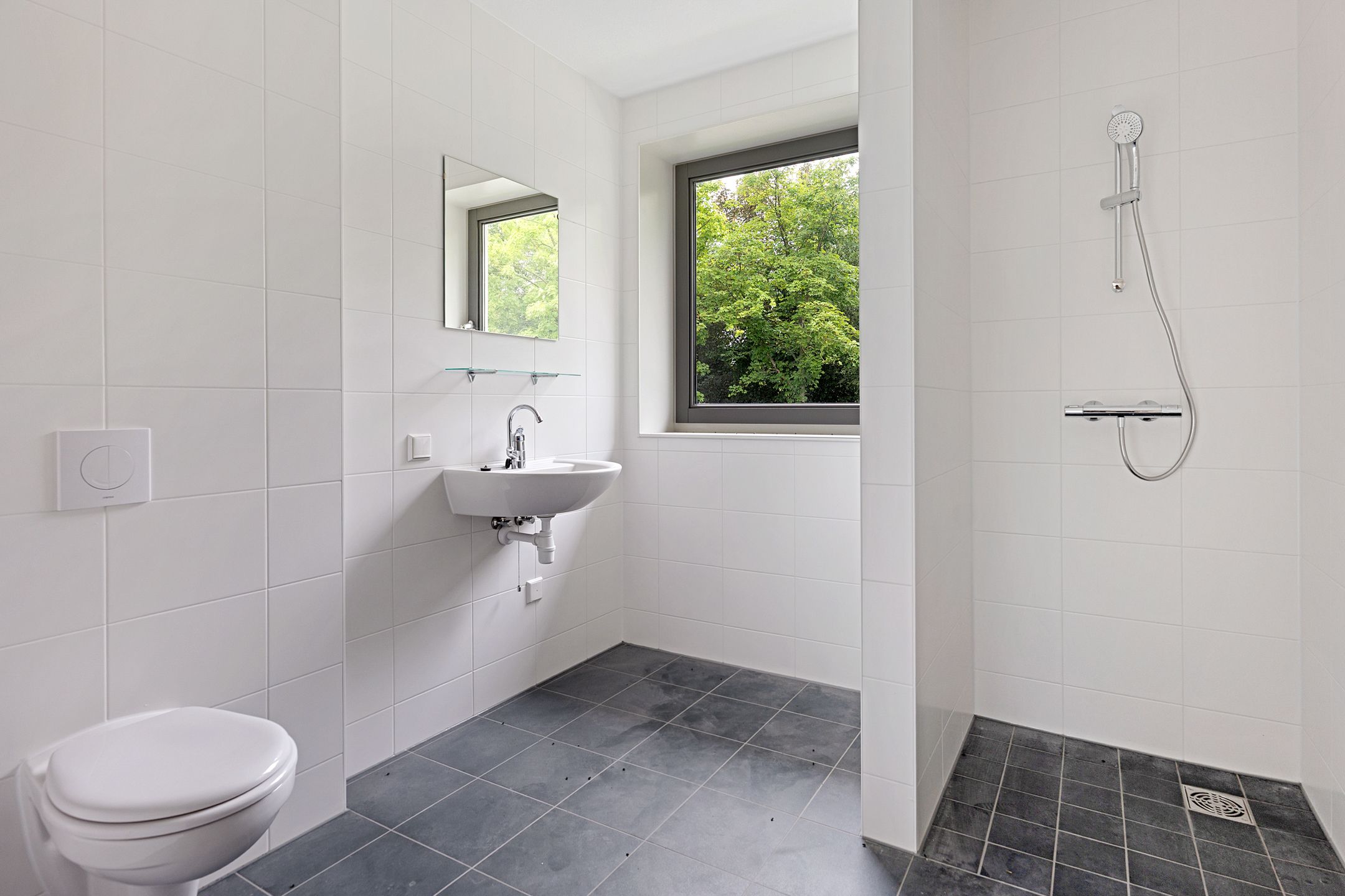 Photo 21 of Weemweg 4