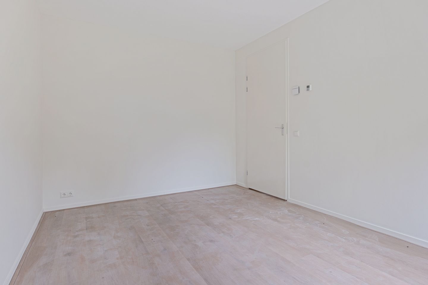 Photo 25 of Weemweg 4