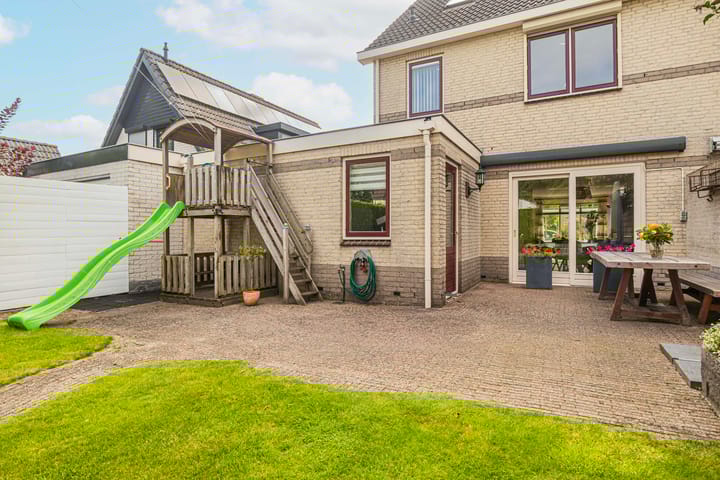 Foto 36 van Varenmos 4