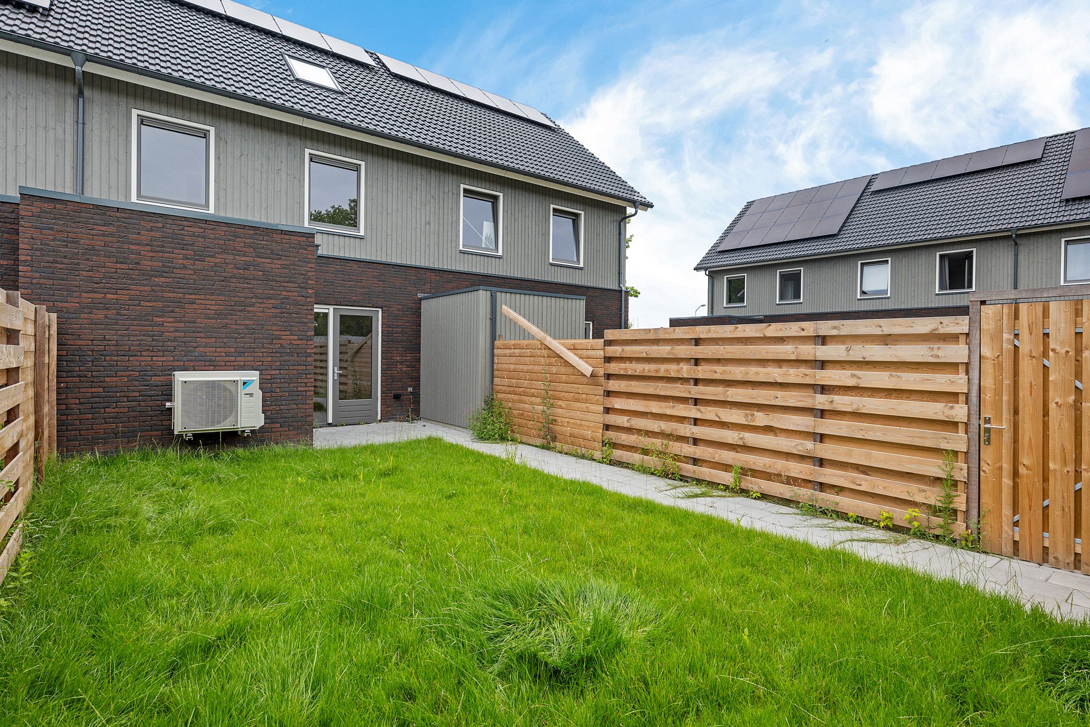 Photo 36 of Weemweg 4