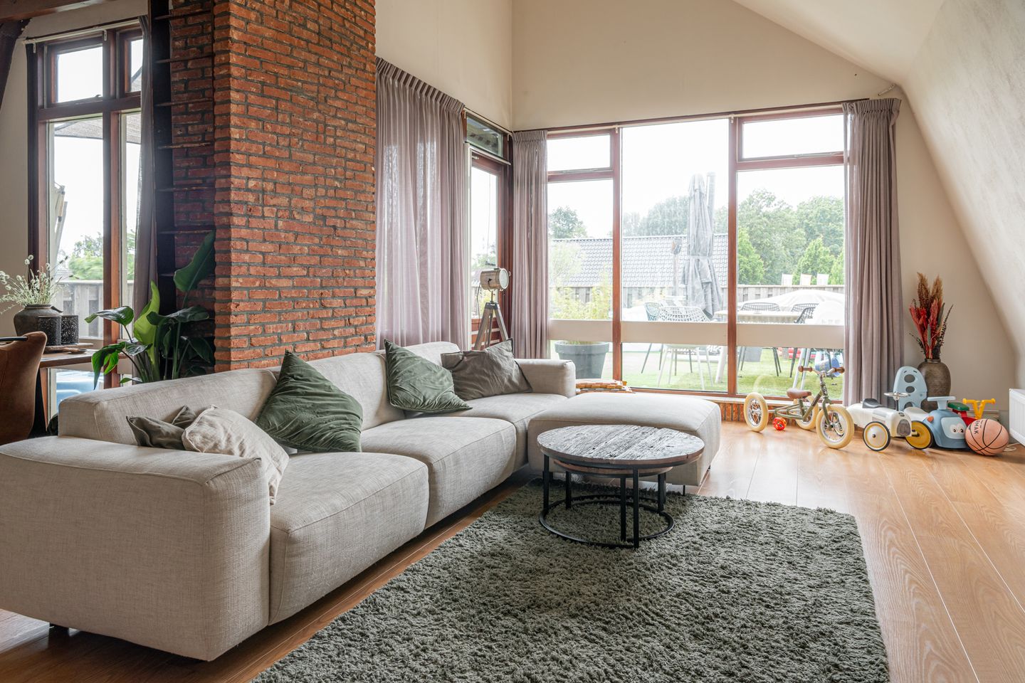 Bekijk foto 5 van van Swinderenstraat 26