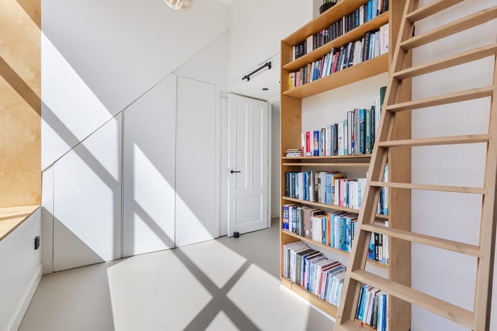 Photo 35 of Logger 185