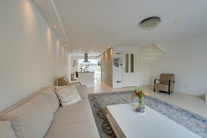 Foto 12 van Bisonstraat 55