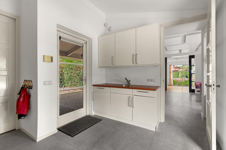 Foto 23 van Burnierlaan 1