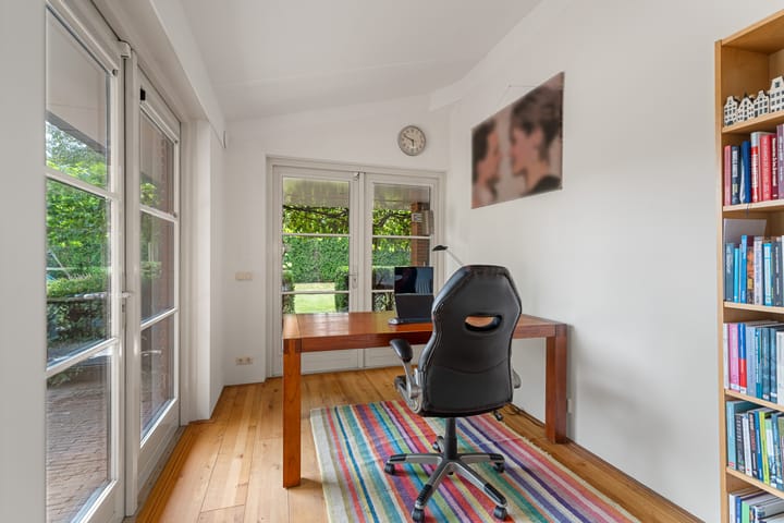 Foto 24 van Burnierlaan 1