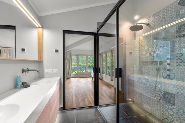 Foto 38 van Burnierlaan 1