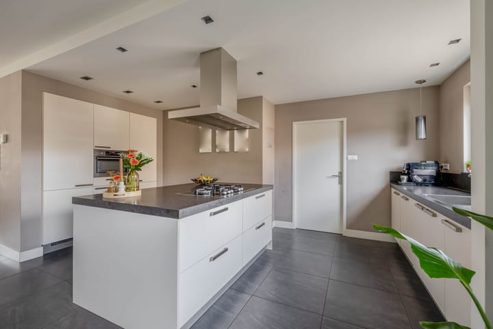 Foto 14 van Vondellaan 13