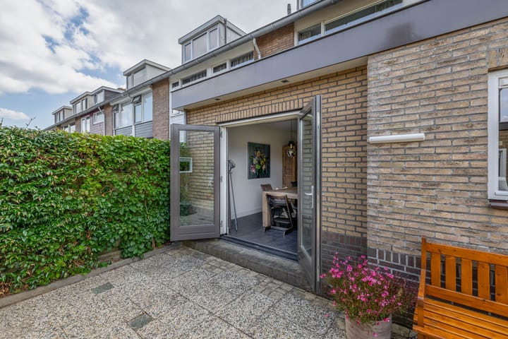 Foto 17 van Vondellaan 13