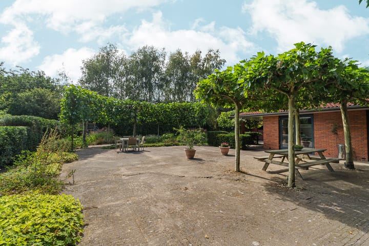 Foto 62 van Burnierlaan 1