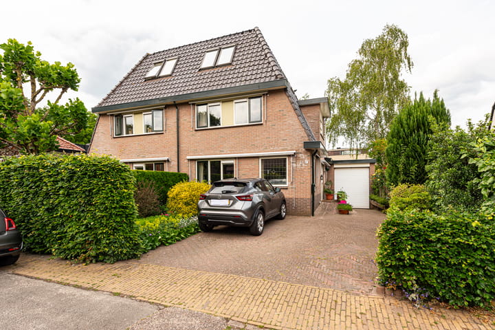 Foto 2 van Sumatrastraat 1-B