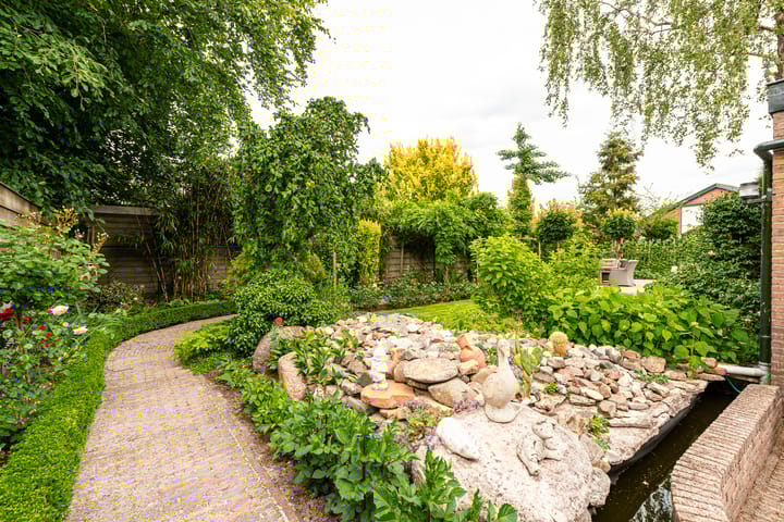 Foto 29 van Sumatrastraat 1-B