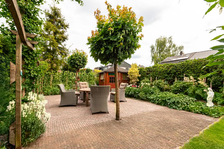 Foto 32 van Sumatrastraat 1-B