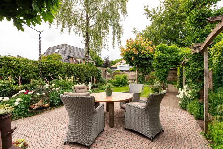 Foto 33 van Sumatrastraat 1-B