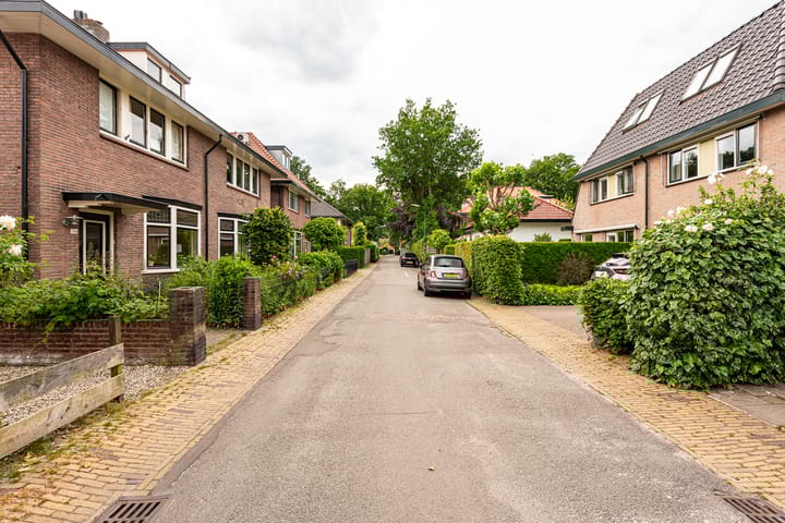 Foto 36 van Sumatrastraat 1-B