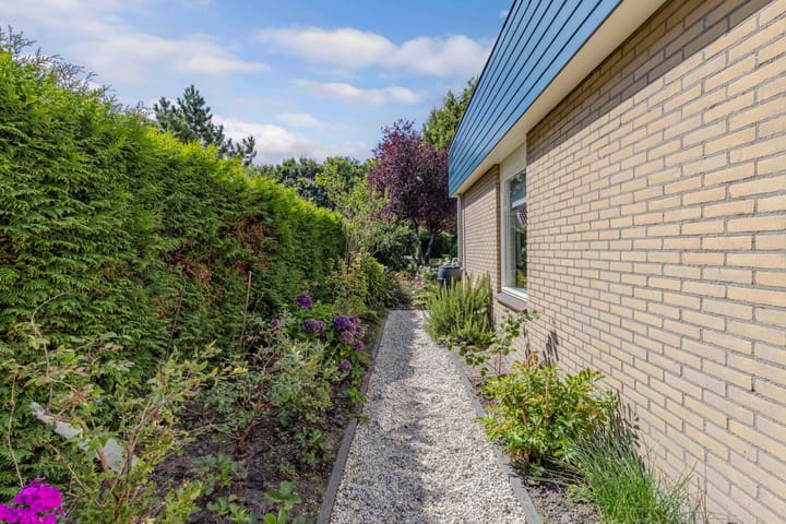 Photo 7 of Van Houtenwei 8