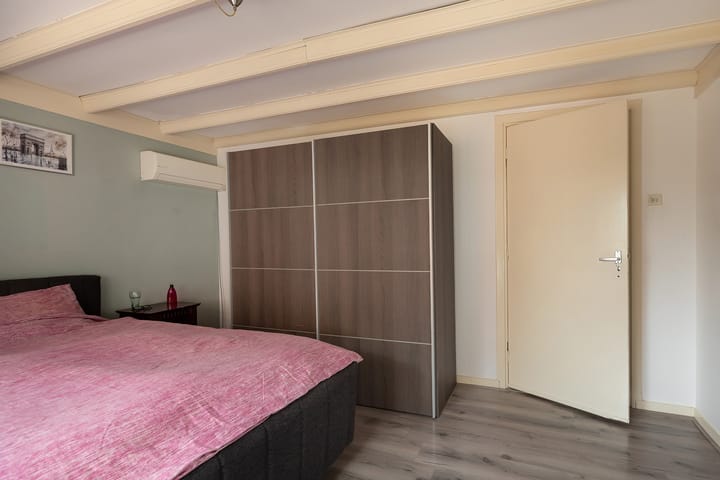 Foto 15 van Larenseweg 185