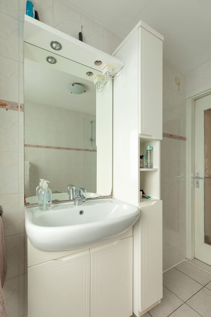 Foto 17 van Larenseweg 185