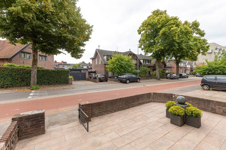 Foto 30 van Larenseweg 185