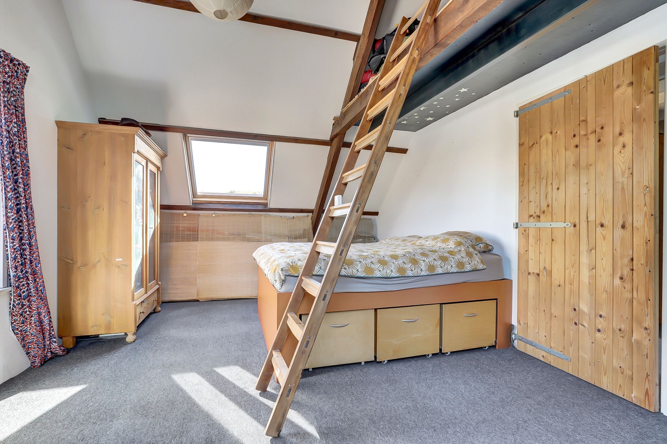 Foto 15 van Vrijburgstraat 18