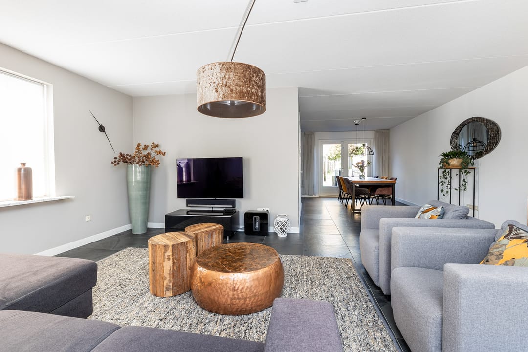 Foto 11 van De Savornin Lohmanhof 24