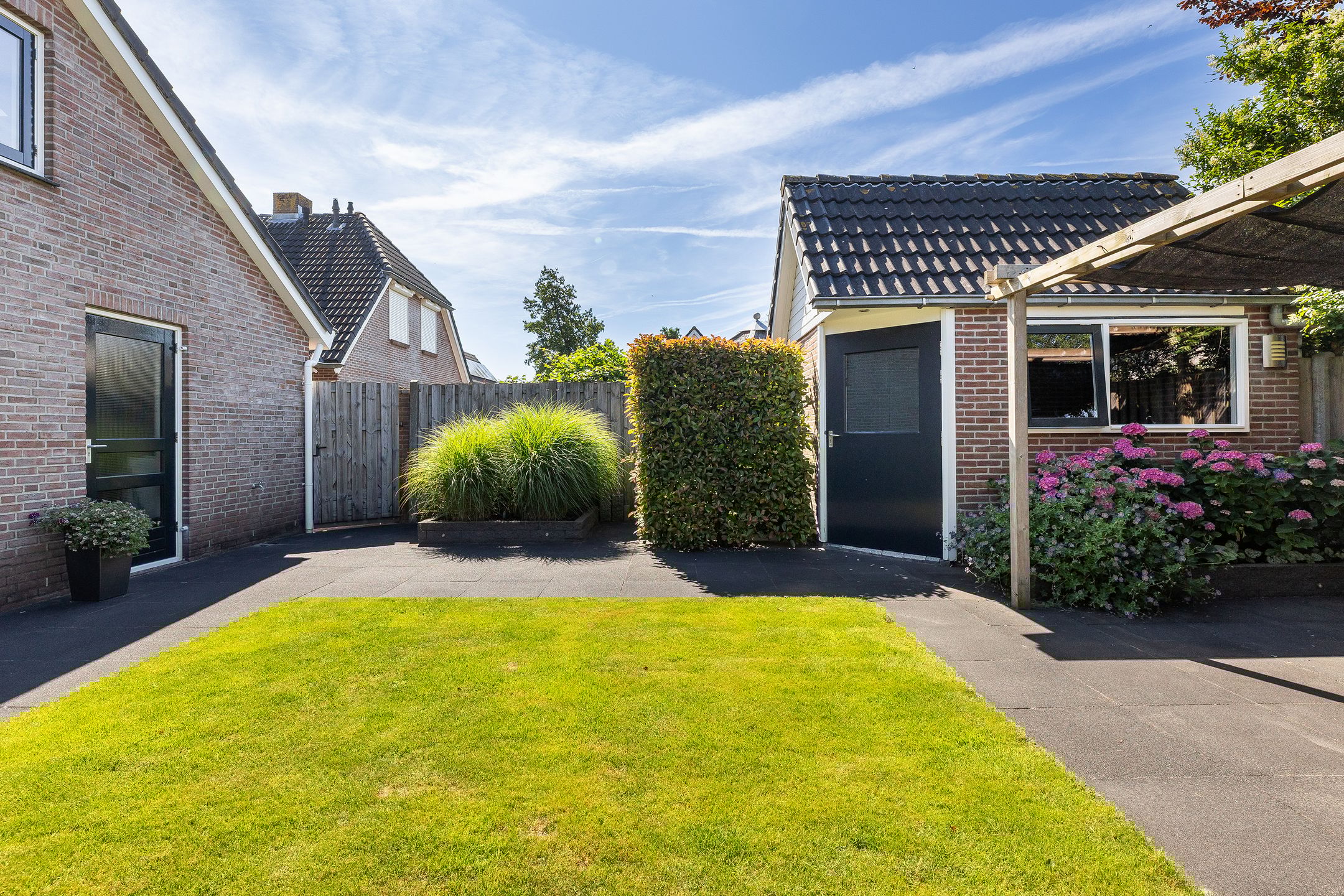 Foto 39 van De Savornin Lohmanhof 24