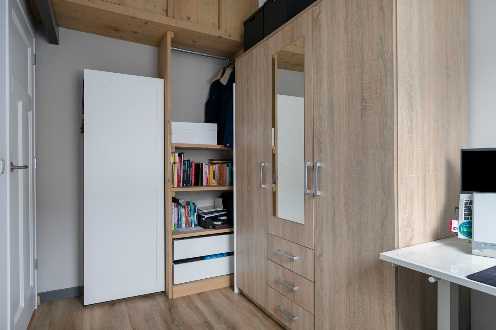 Photo 21 of Hoge Larenseweg 109