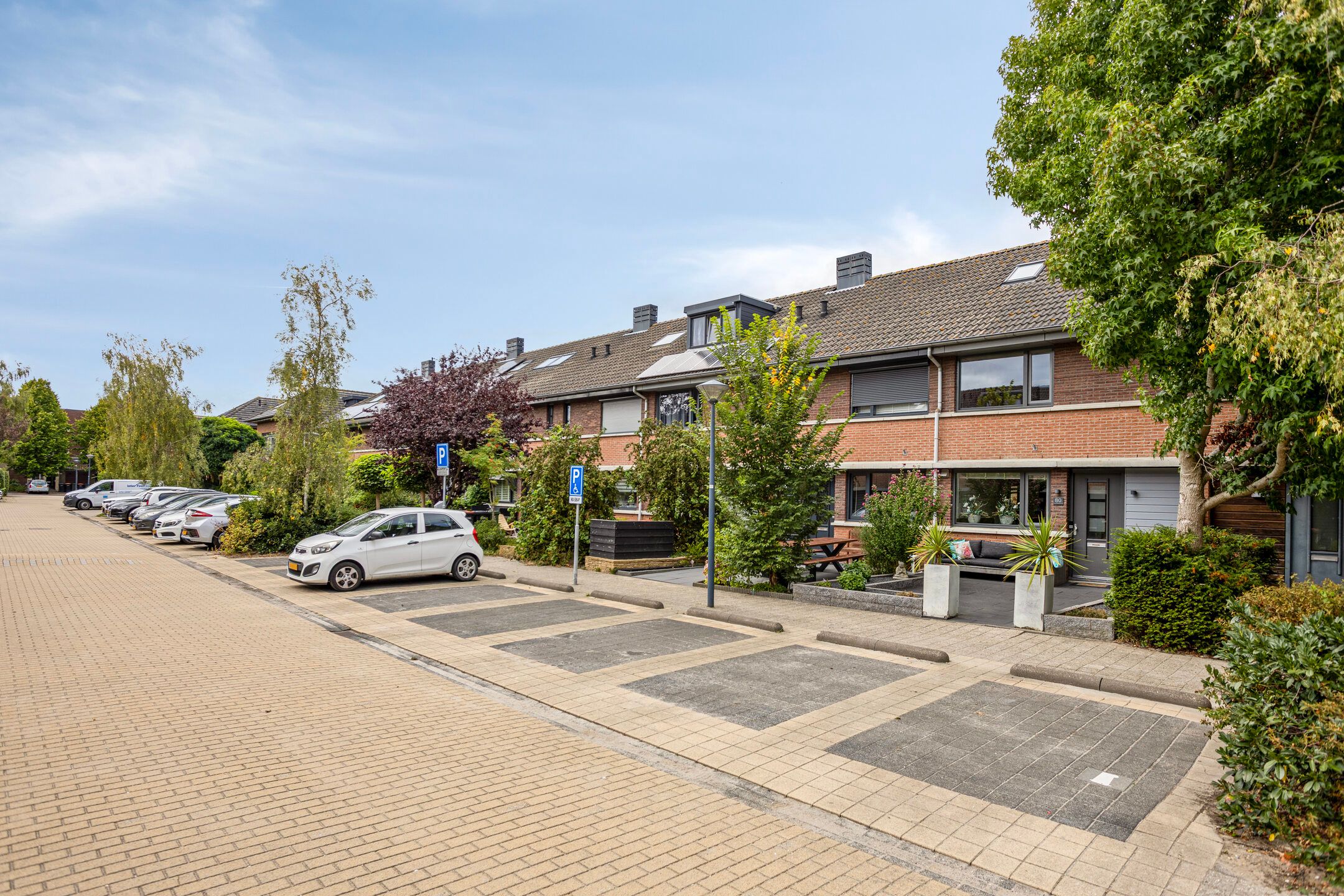 Foto 6 van John Raedeckerhof 80