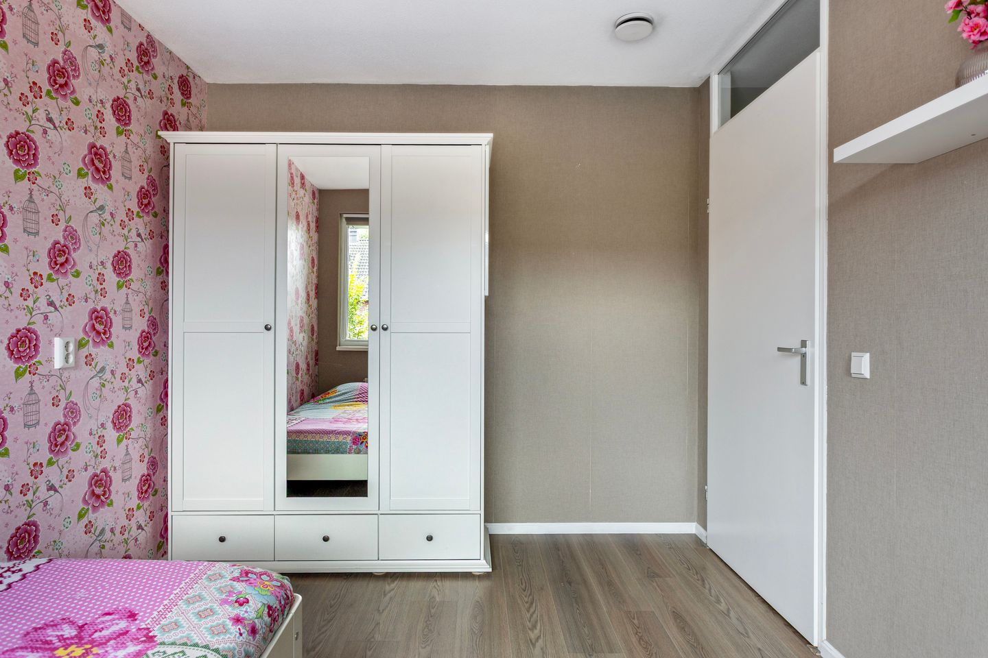 Foto 25 van John Raedeckerhof 80